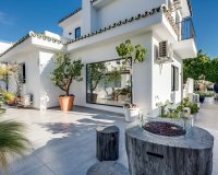 Resale - Villa - Marbella - Nueva Andalucía