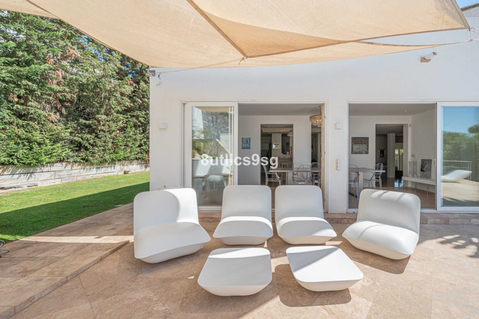 Resale - Villa - Marbella - Nueva Andalucía