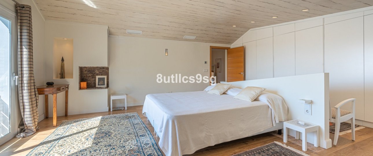 Resale - Villa - Marbella - Nueva Andalucía