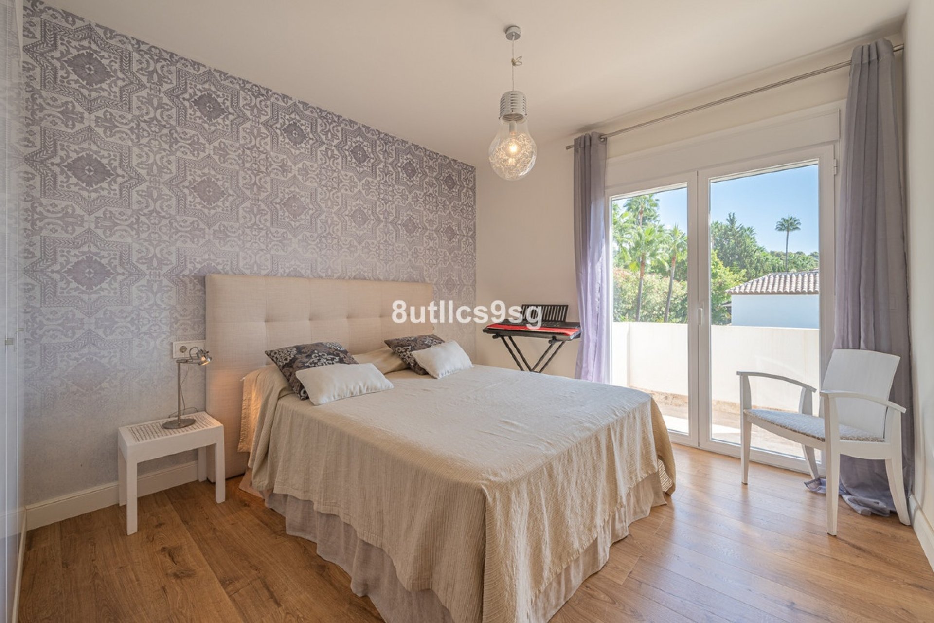 Resale - Villa - Marbella - Nueva Andalucía