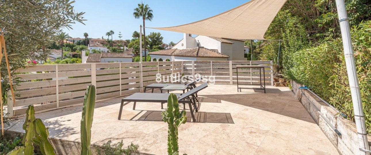 Resale - Villa - Marbella - Nueva Andalucía