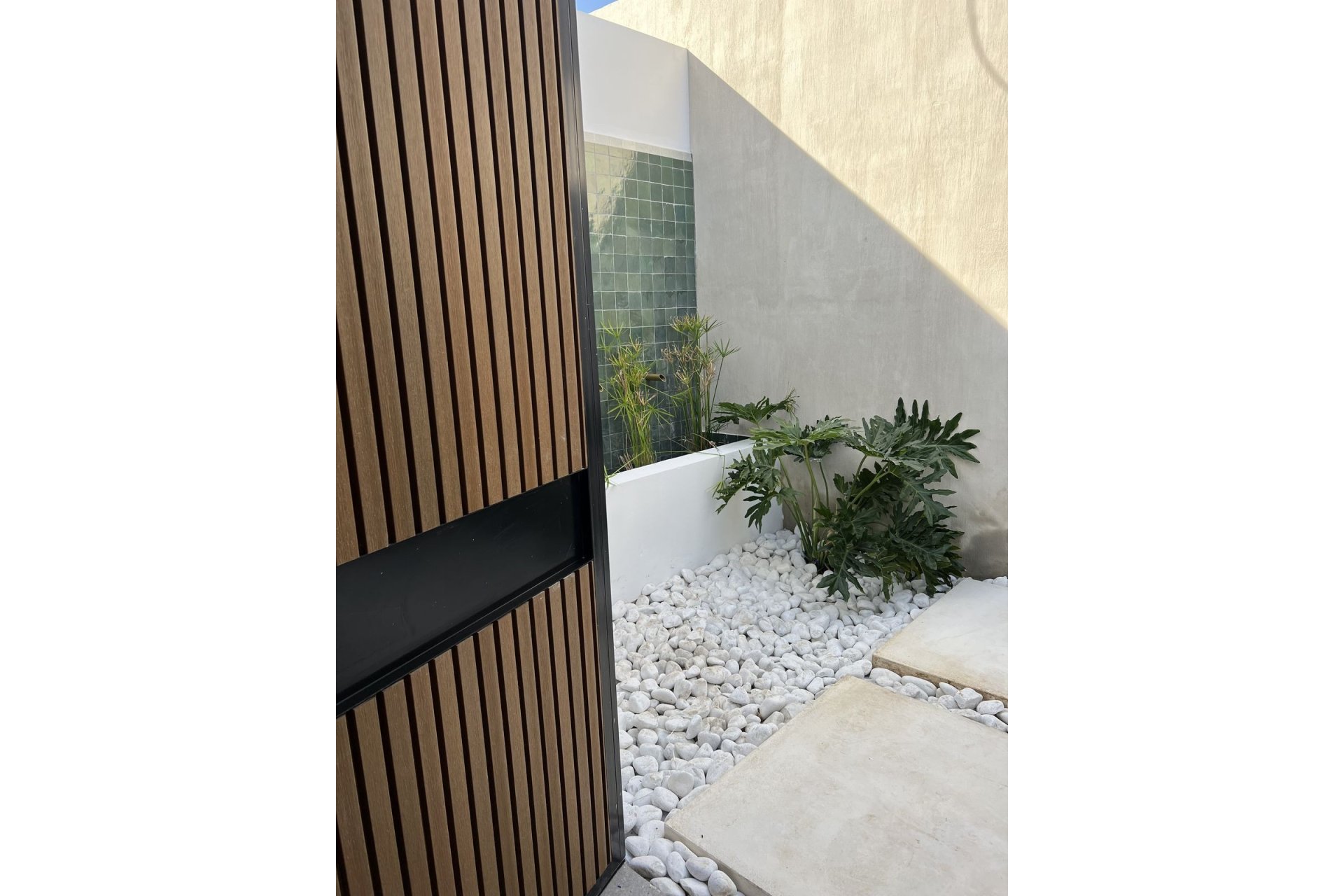 Resale - Villa - Marbella - Nueva Andalucía