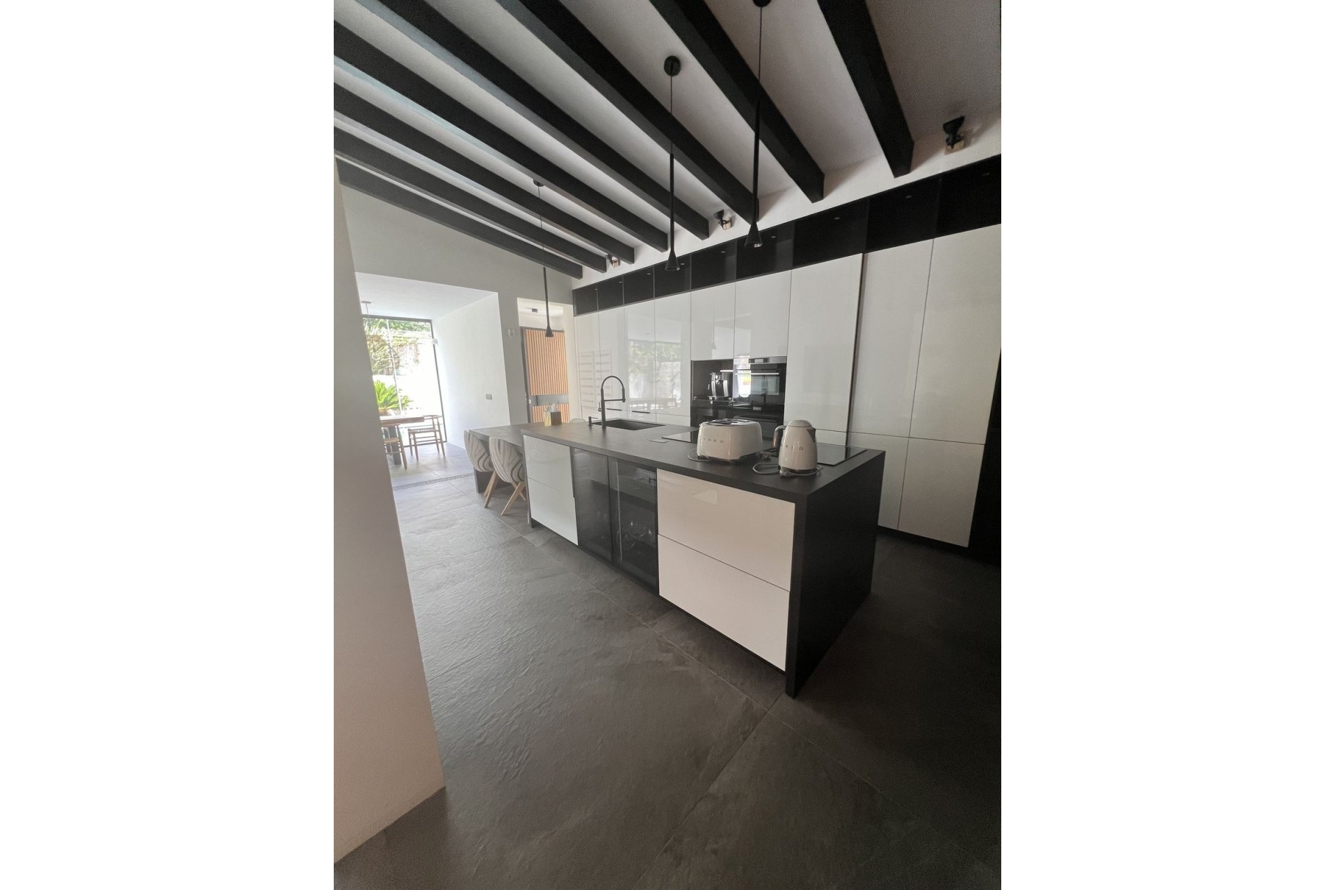 Resale - Villa - Marbella - Nueva Andalucía