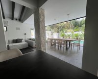 Resale - Villa - Marbella - Nueva Andalucía