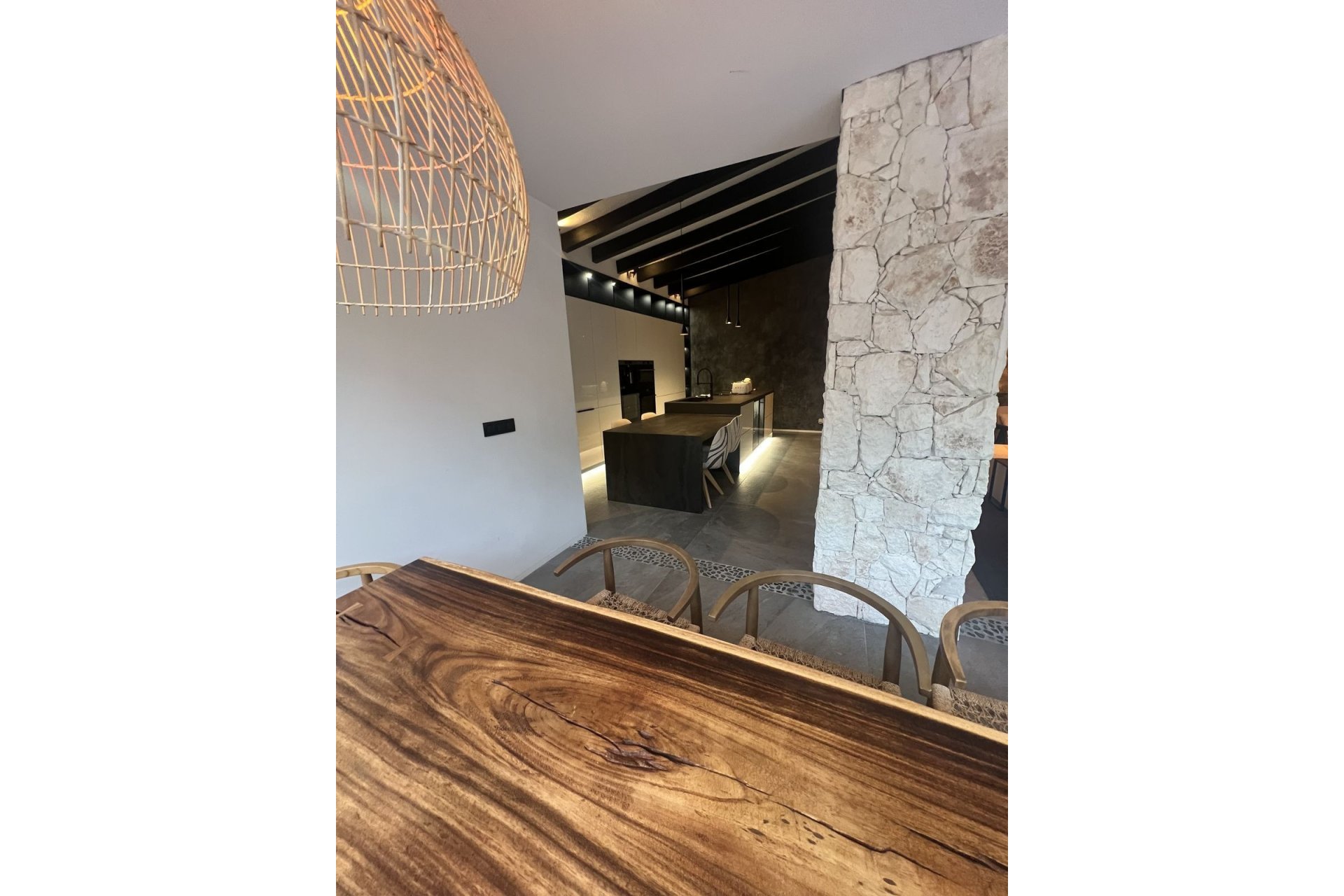 Resale - Villa - Marbella - Nueva Andalucía