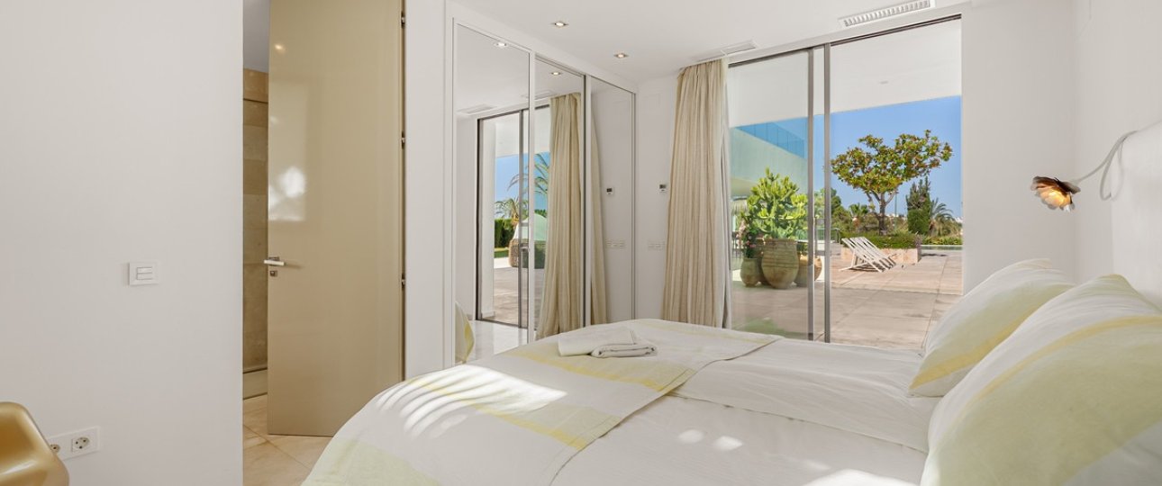 Resale - Villa - Marbella - Nueva Andalucía