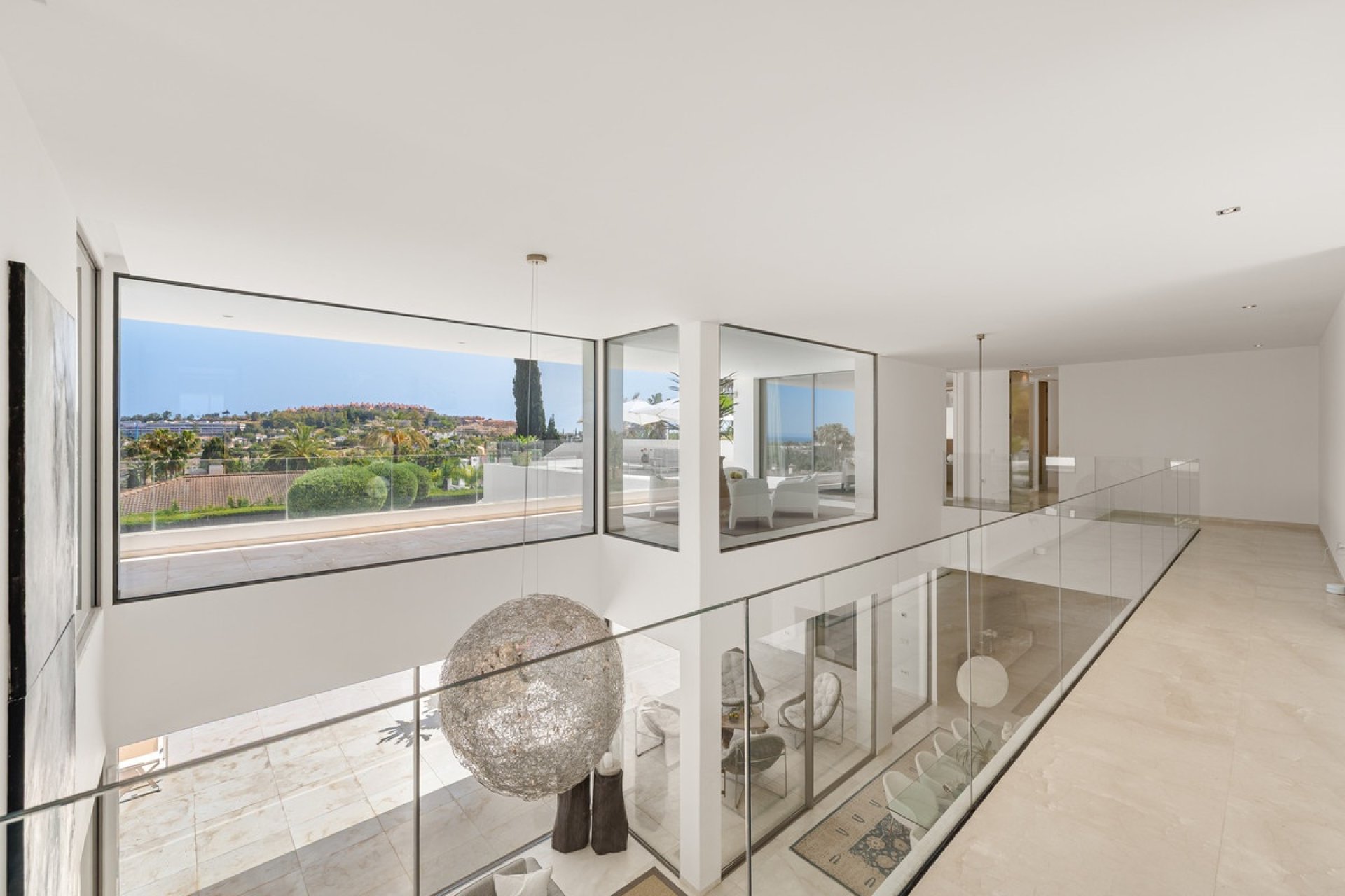 Resale - Villa - Marbella - Nueva Andalucía