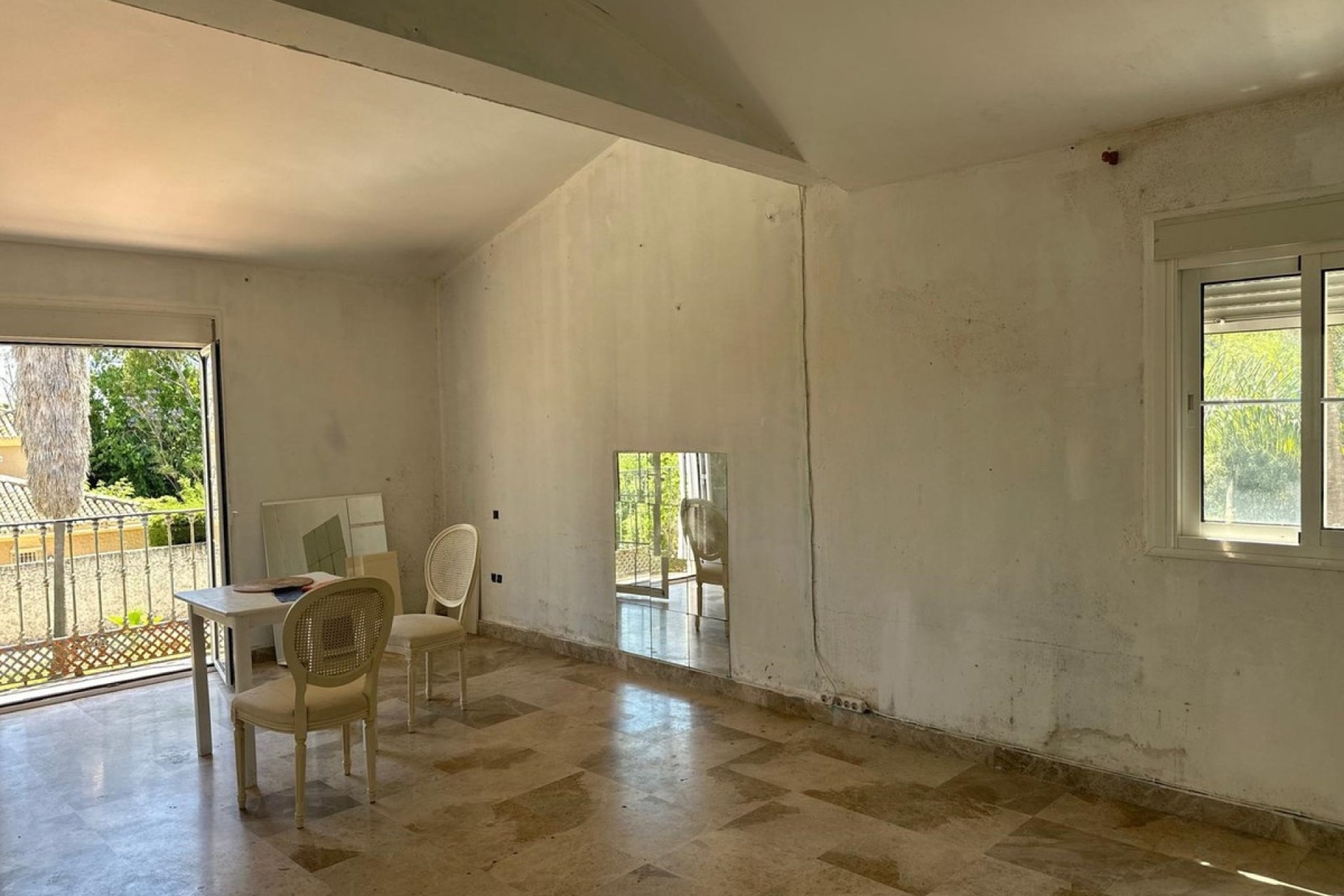 Resale - Villa - Marbella - Nueva Andalucía
