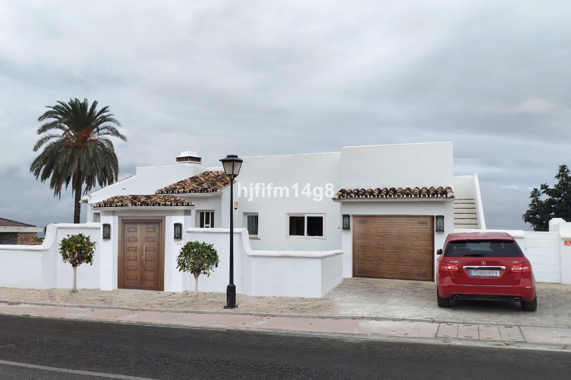 Resale - Villa - Marbella - Nueva Andalucía