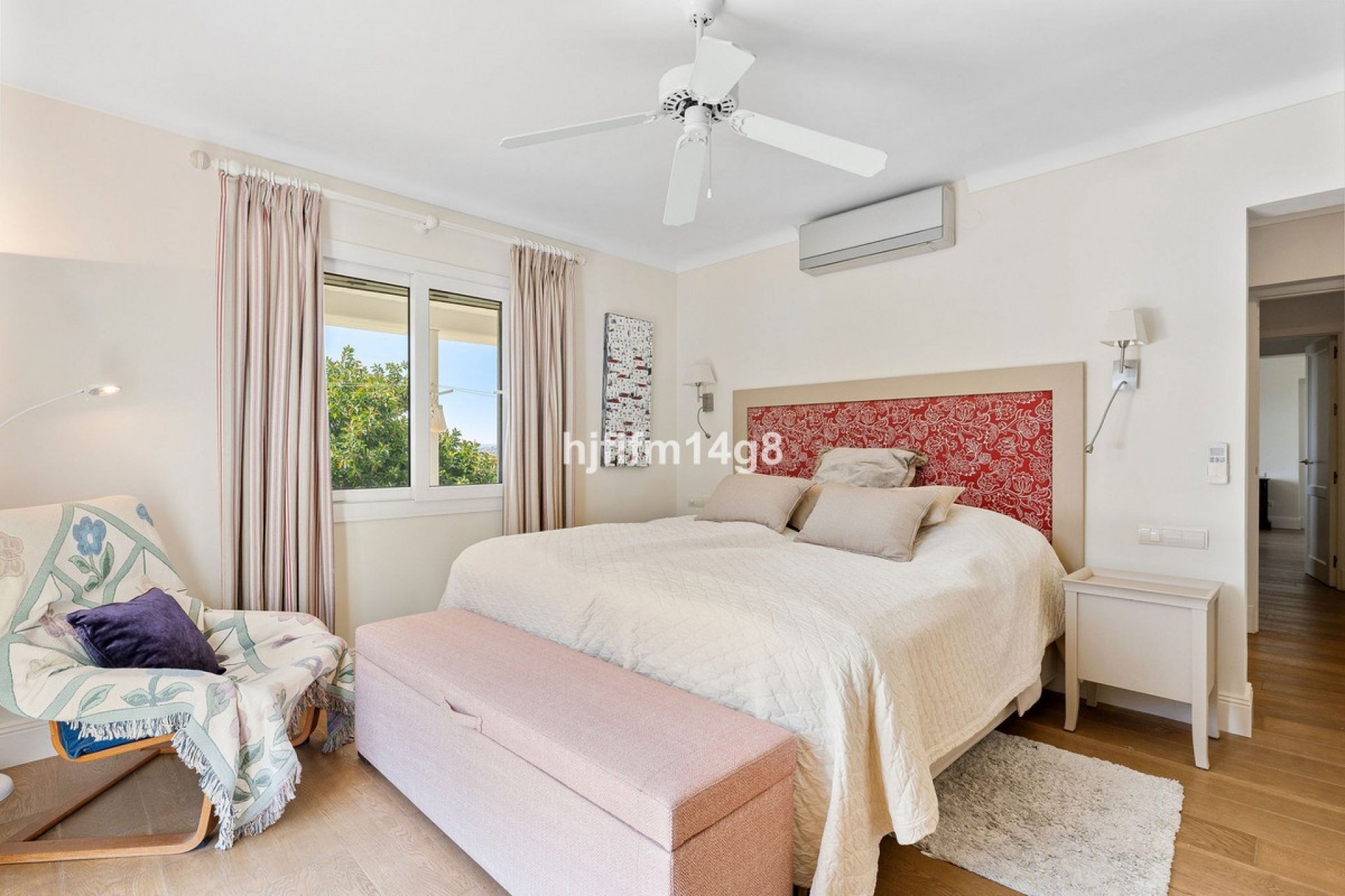 Resale - Villa - Marbella - Nueva Andalucía