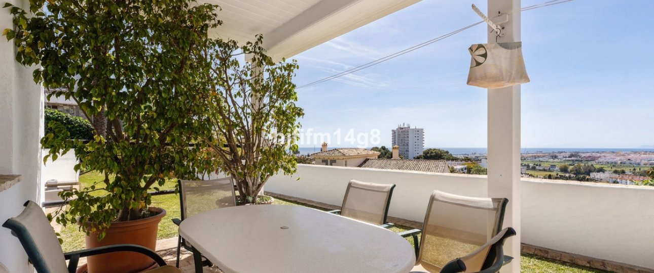 Resale - Villa - Marbella - Nueva Andalucía