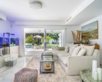 Resale - Villa - Marbella - Nueva Andalucía
