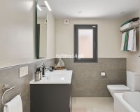 Resale - Villa - Marbella - Nueva Andalucía