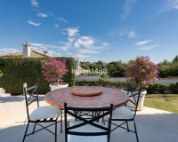 Resale - Villa - Marbella - Nueva Andalucía