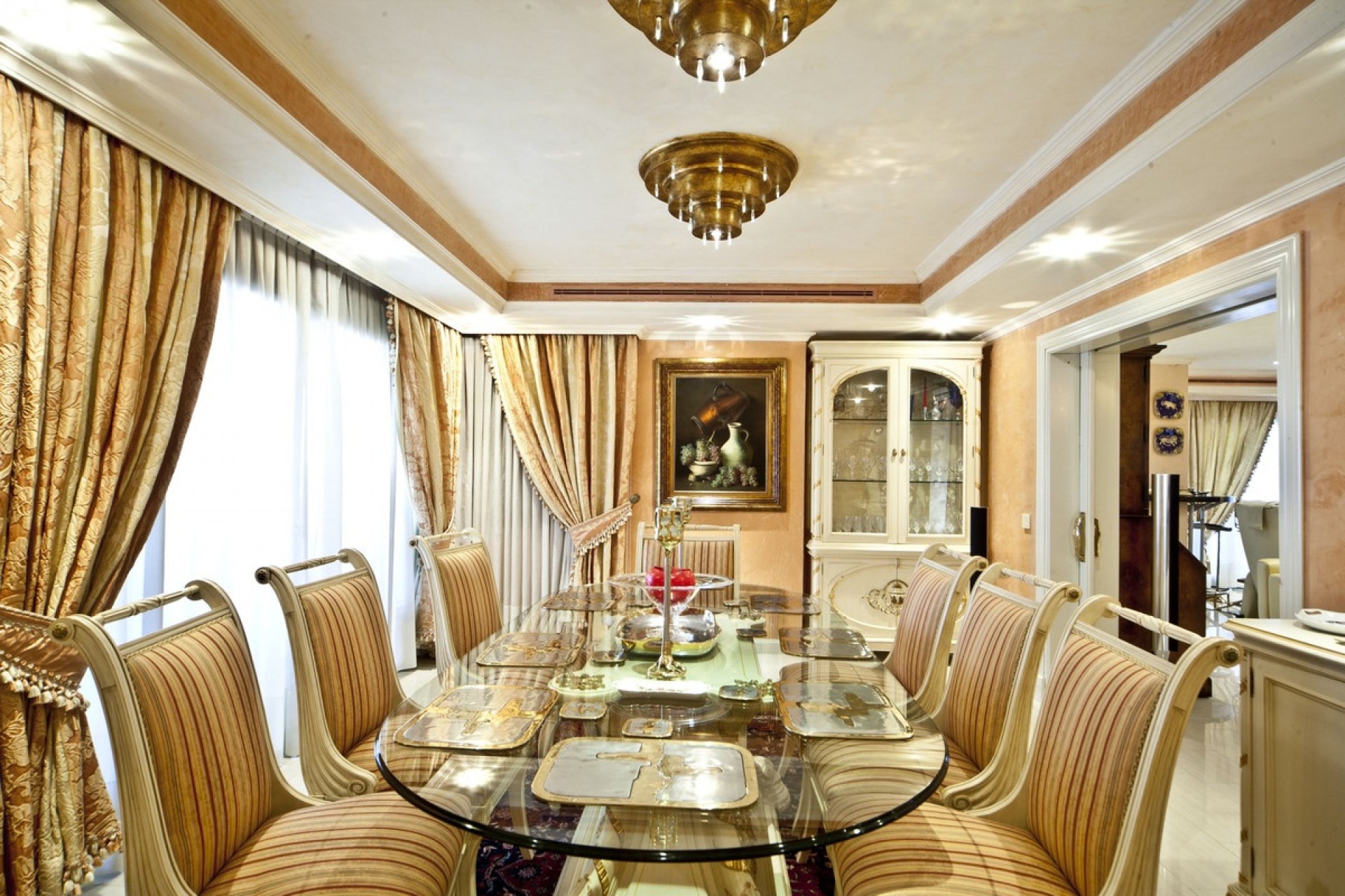 Resale - Villa - Marbella - Nueva Andalucía