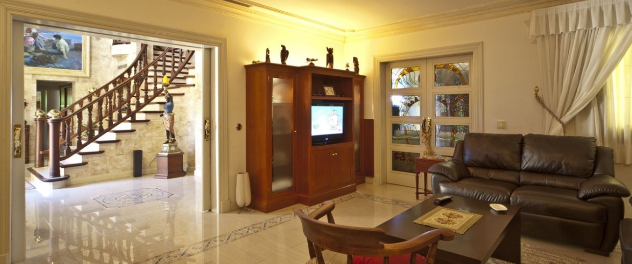 Resale - Villa - Marbella - Nueva Andalucía
