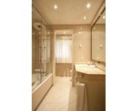 Resale - Villa - Marbella - Nueva Andalucía