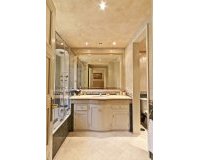 Resale - Villa - Marbella - Nueva Andalucía