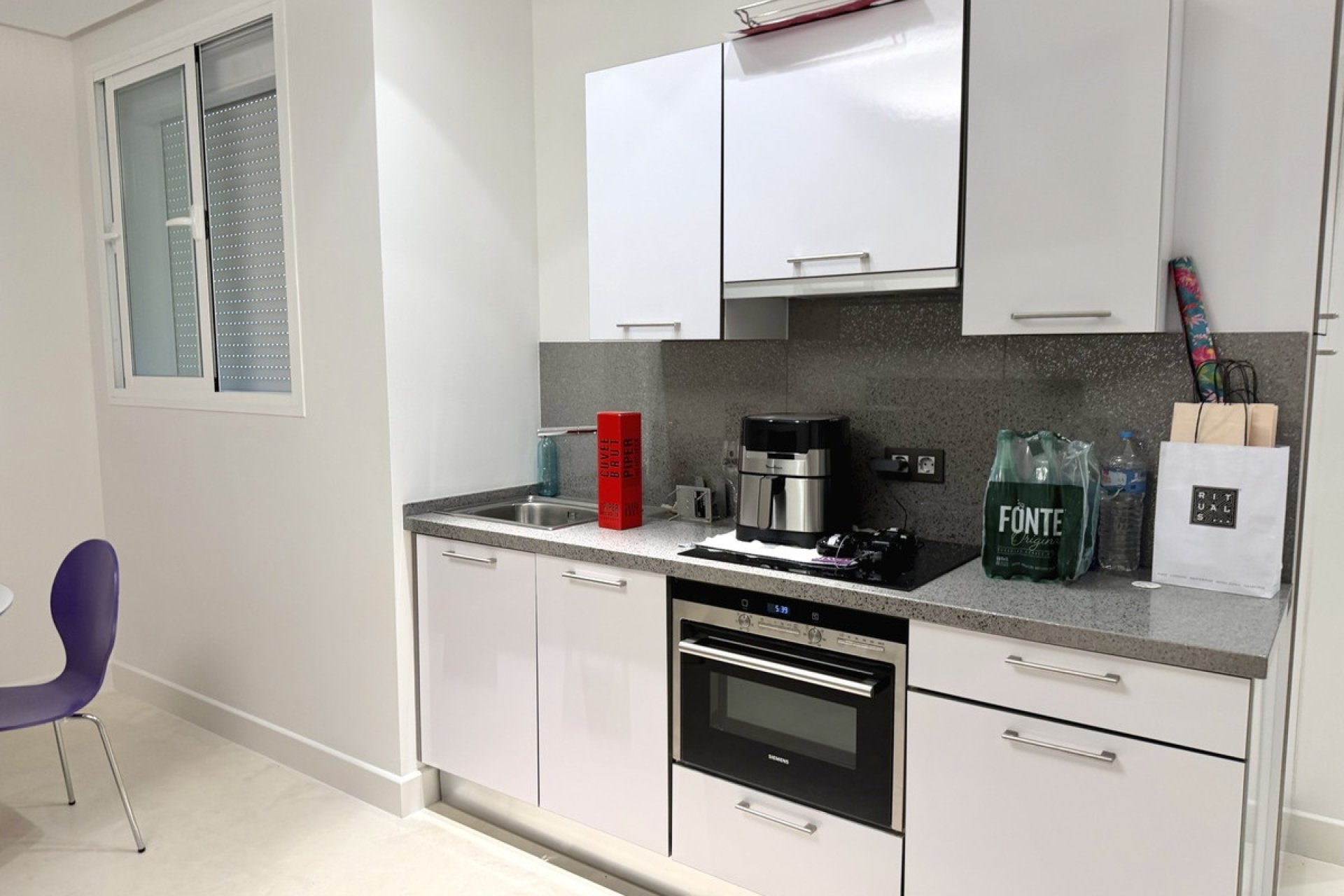 Resale - Villa - Marbella - Nueva Andalucía