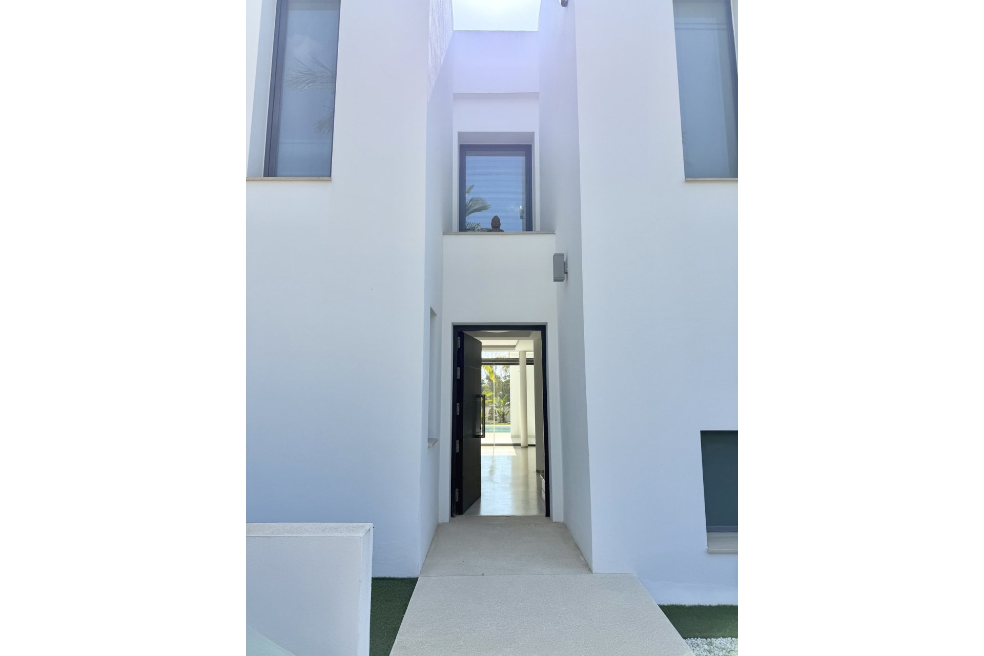 Resale - Villa - Marbella - Nueva Andalucía