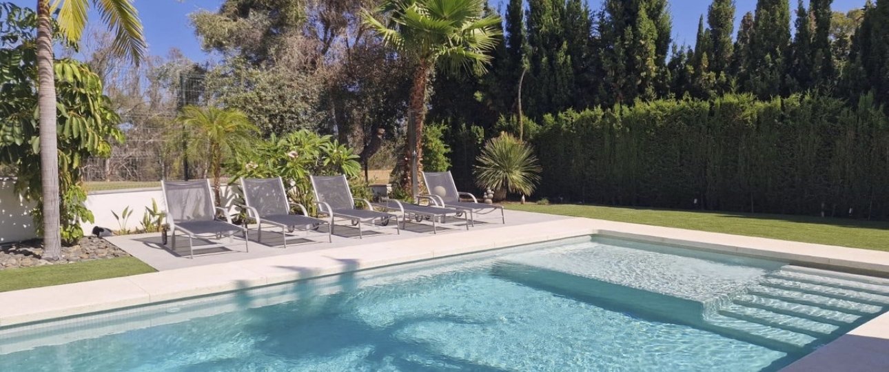 Resale - Villa - Marbella - Nueva Andalucía