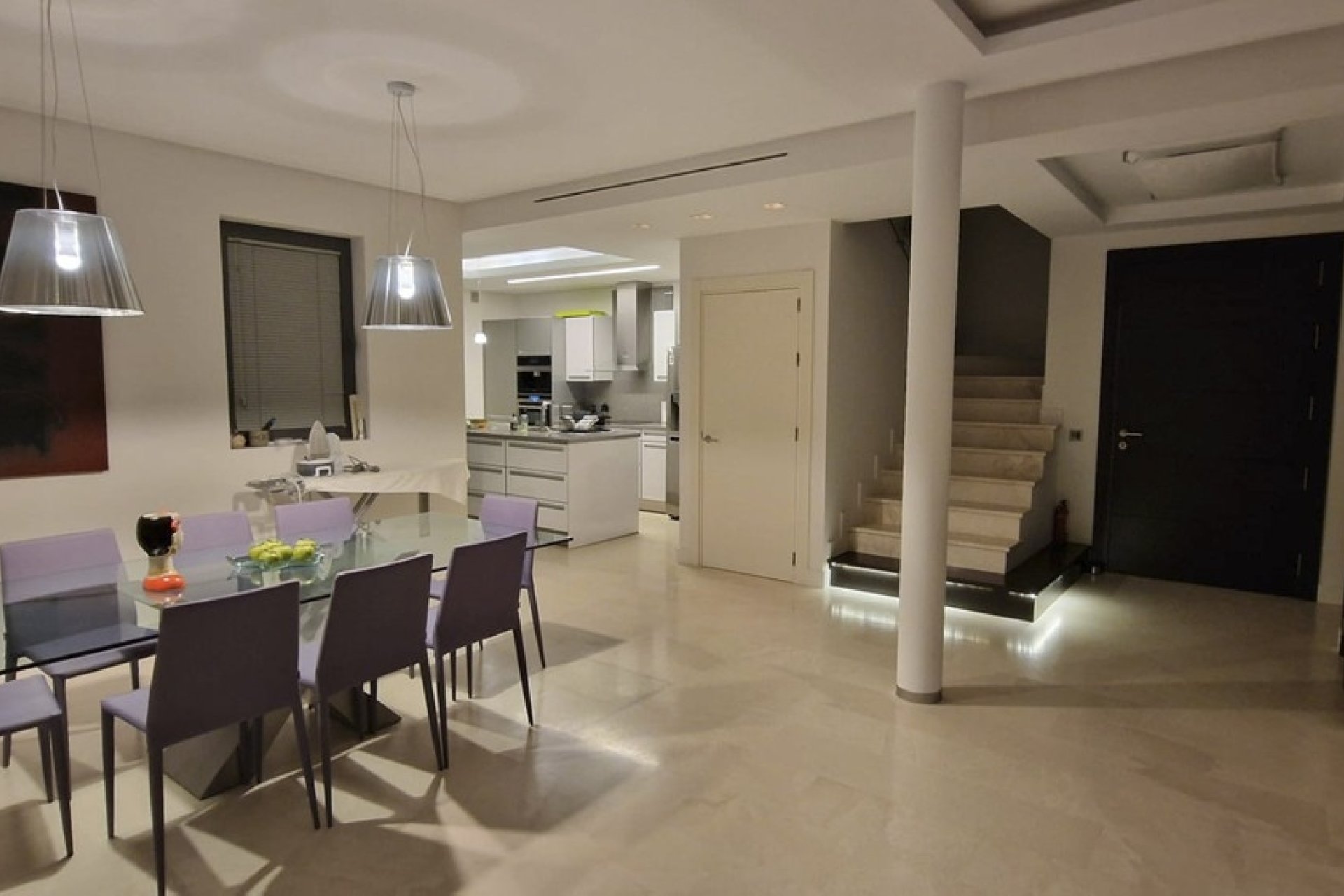 Resale - Villa - Marbella - Nueva Andalucía