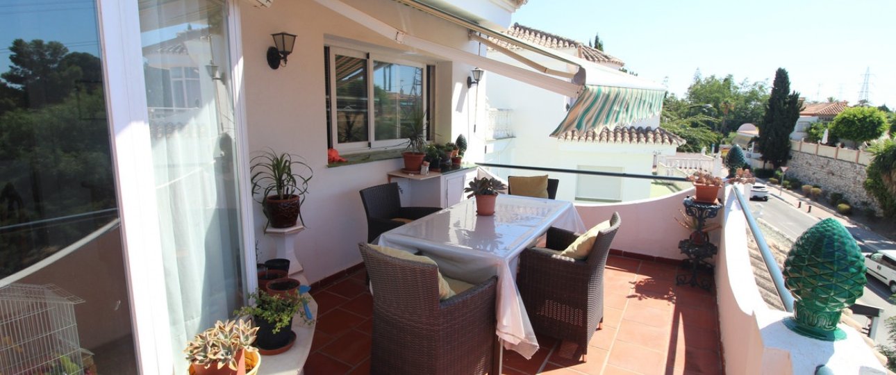 Resale - Villa - Marbella - Nueva Andalucía