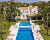 Resale - Villa - Marbella - Nueva Andalucía