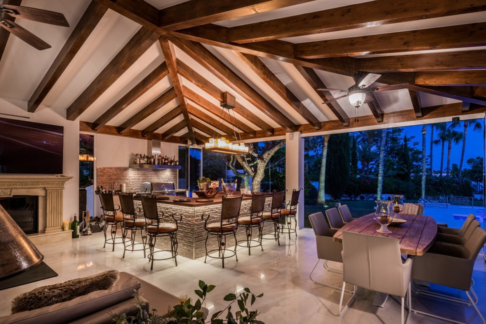 Resale - Villa - Marbella - Nueva Andalucía