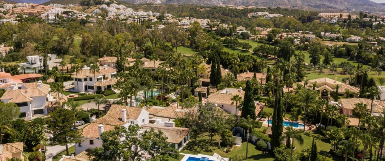 Resale - Villa - Marbella - Nueva Andalucía