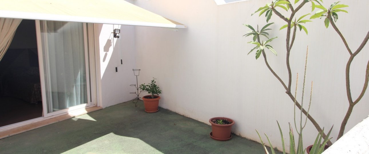 Resale - Villa - Marbella - Nueva Andalucía