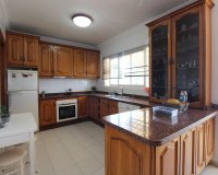 Resale - Villa - Marbella - Nueva Andalucía