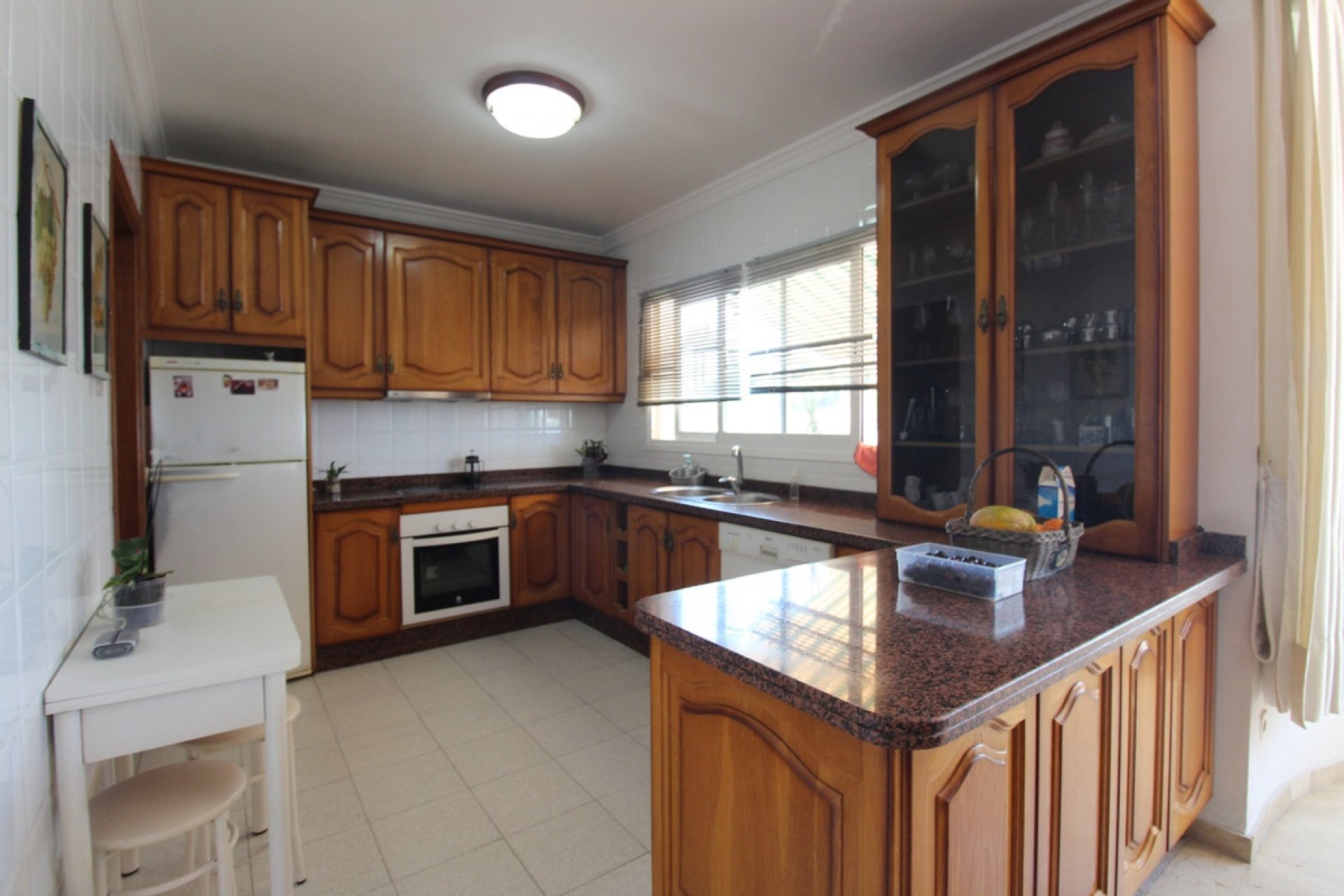 Resale - Villa - Marbella - Nueva Andalucía