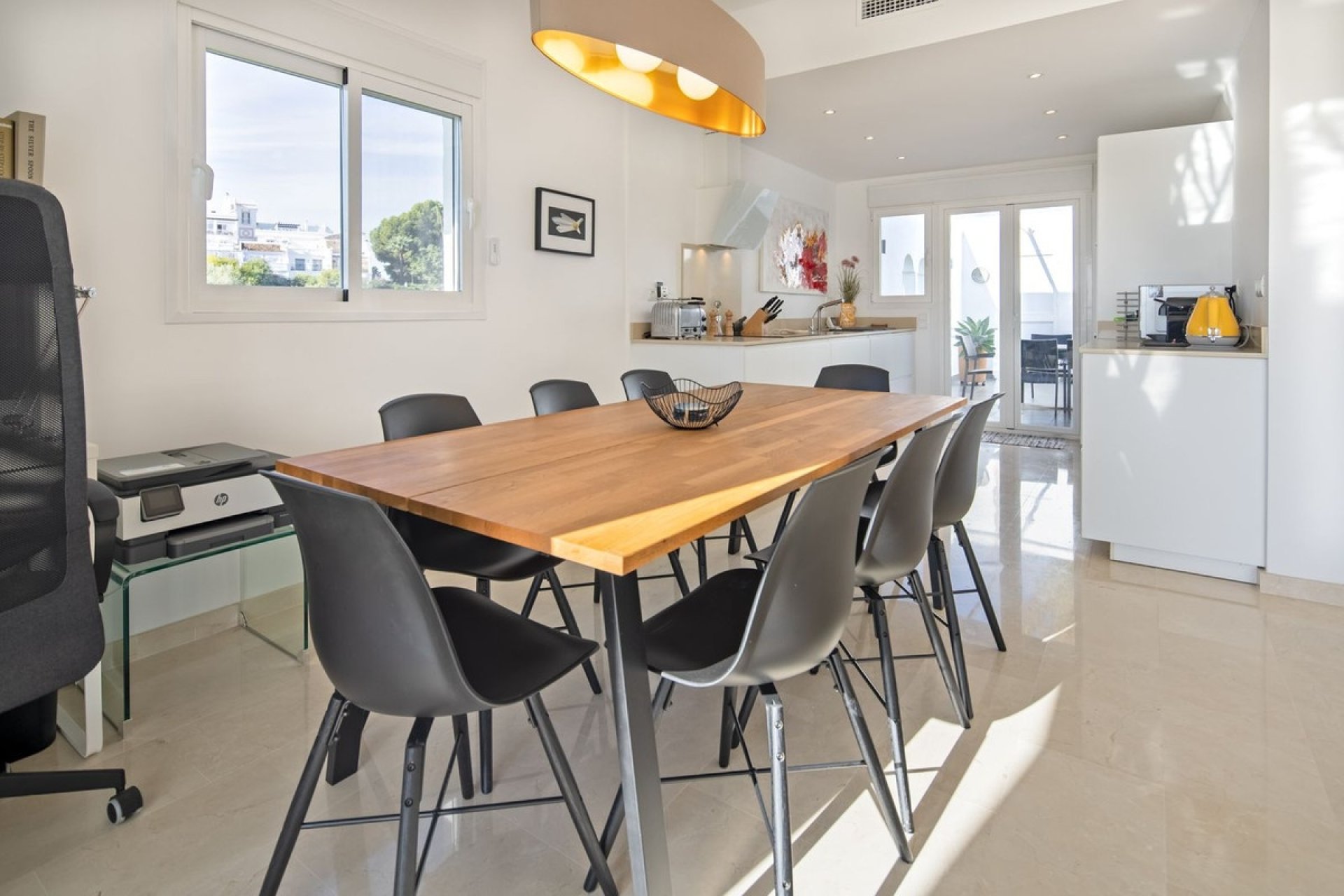 Resale - Villa - Marbella - Nueva Andalucía