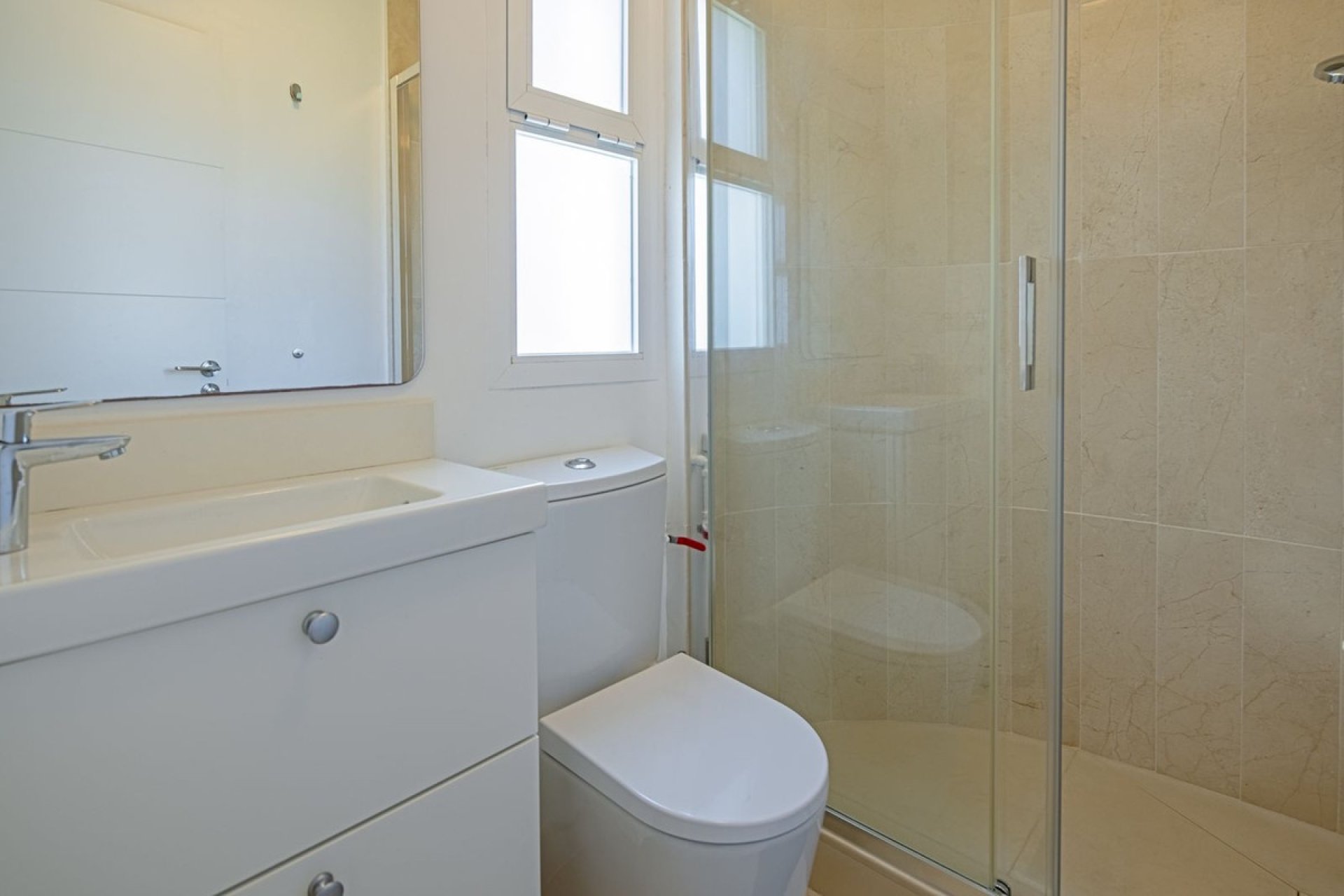 Resale - Villa - Marbella - Nueva Andalucía