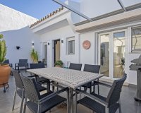 Resale - Villa - Marbella - Nueva Andalucía