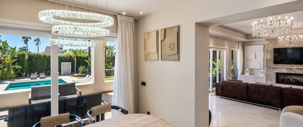 Resale - Villa - Marbella - Nueva Andalucía