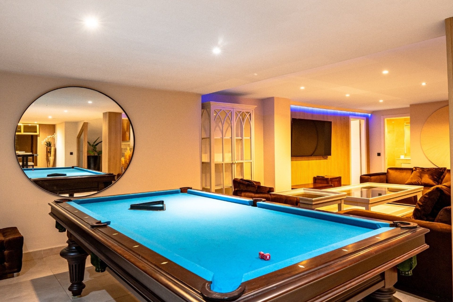 Resale - Villa - Marbella - Nueva Andalucía