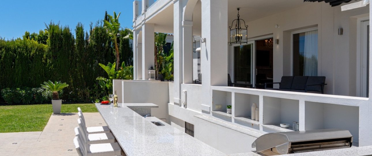 Resale - Villa - Marbella - Nueva Andalucía