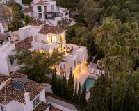 Resale - Villa - Marbella - Nueva Andalucía