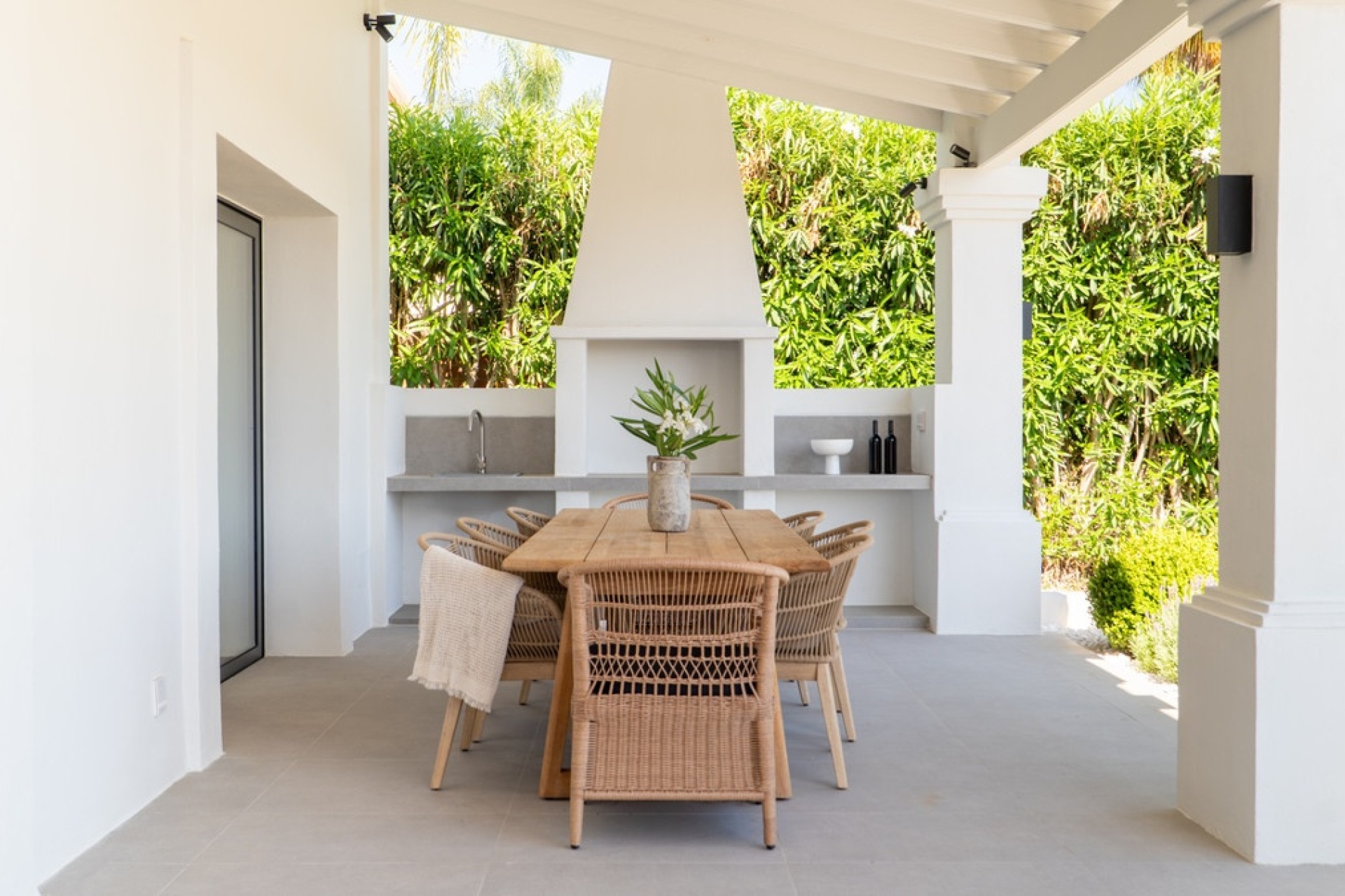 Resale - Villa - Marbella - Nueva Andalucía