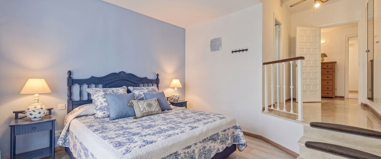 Resale - Villa - Marbella - Nueva Andalucía