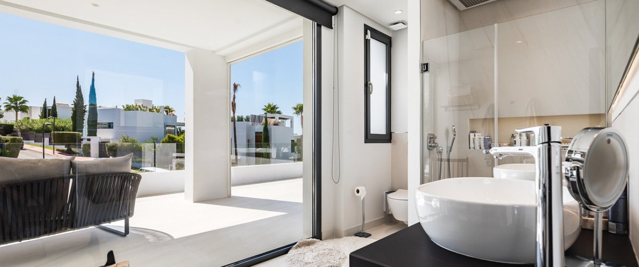 Resale - Villa - Marbella - Nueva Andalucía