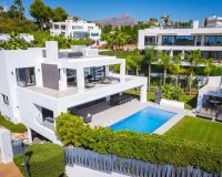Resale - Villa - Marbella - Nueva Andalucía