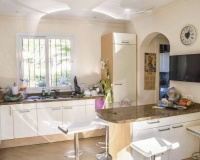Resale - Villa - Marbella - Nueva Andalucía