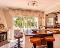 Resale - Villa - Marbella - Nueva Andalucía