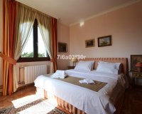 Resale - Villa - Marbella - Nueva Andalucía