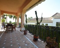 Resale - Villa - Marbella - Nueva Andalucía