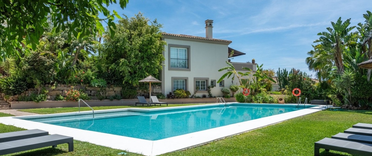 Resale - Villa - Marbella - Nueva Andalucía