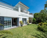 Resale - Villa - Marbella - Nueva Andalucía